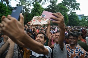 In Photos: Bangladesh After Hasina Fled In Photos: Bangladesh After Hasina Fled
