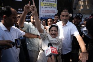 Voters Show up in Record Numbers to Kick off Jammu and Kashmir Assembly Elections Voters Show up in Record Numbers to Kick off Jammu and Kashmir Assembly Elections