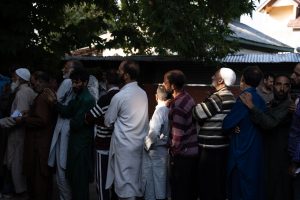 Voters Show up in Record Numbers to Kick off Jammu and Kashmir Assembly Elections Voters Show up in Record Numbers to Kick off Jammu and Kashmir Assembly Elections