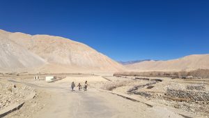 Life in Ladakh Along the Disputed Sino-Indian Border Life in Ladakh Along the Disputed Sino-Indian Border